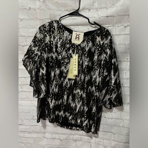 Figue Acquisition LLC Gold Sheen Aubrey Top Masiw Style: 72211624 Size Small